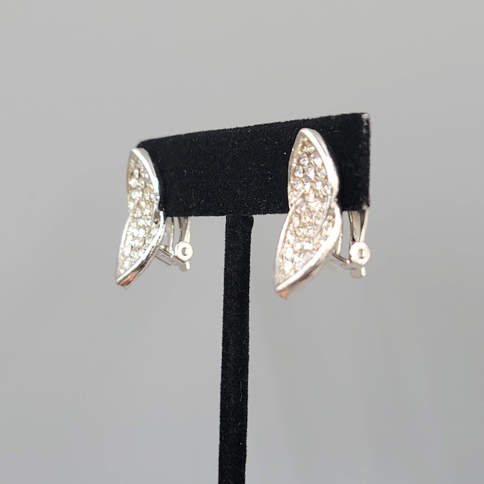 Vintage Curved Rhinestone Clip on Earrings Silver tone Drop 7/8 in