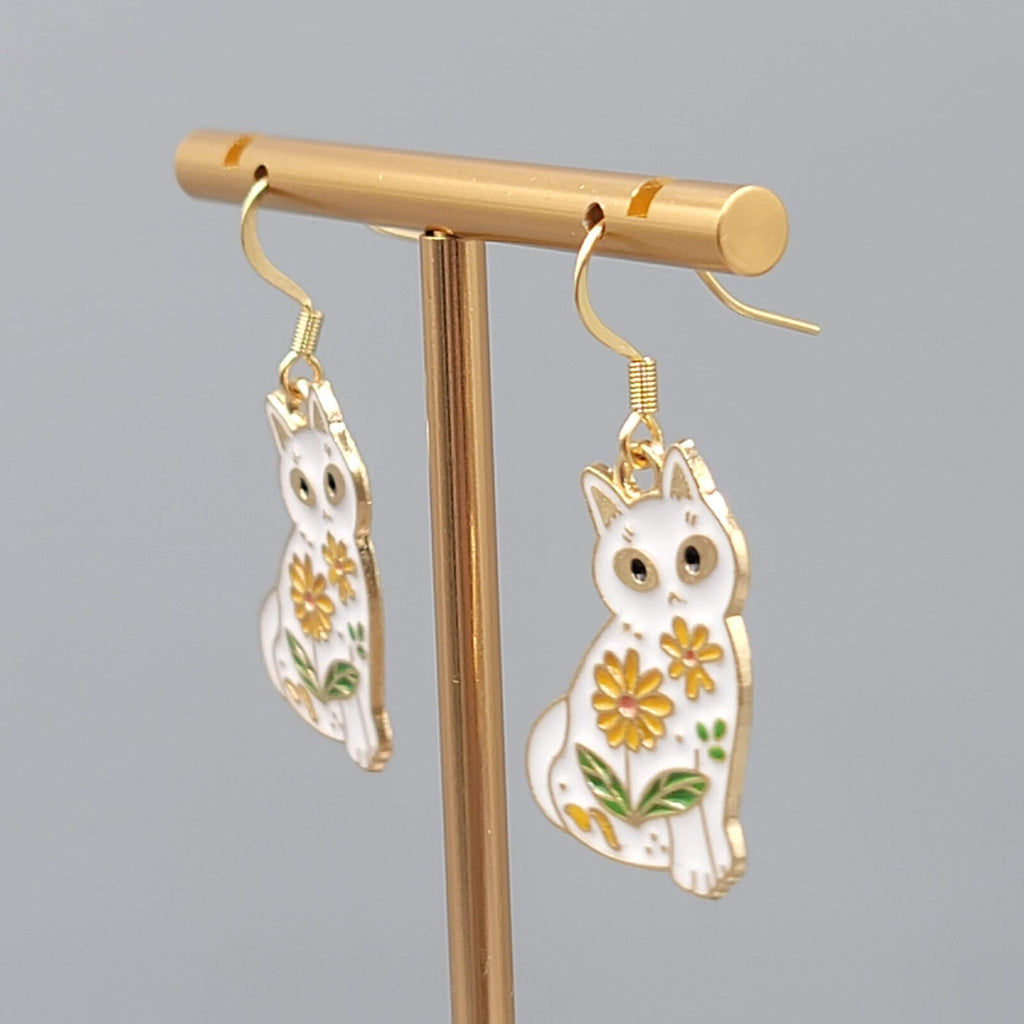 White Kitty Cat Yellow Flowers Pierced Earrings Enamel Gold tone Dangle 1"
