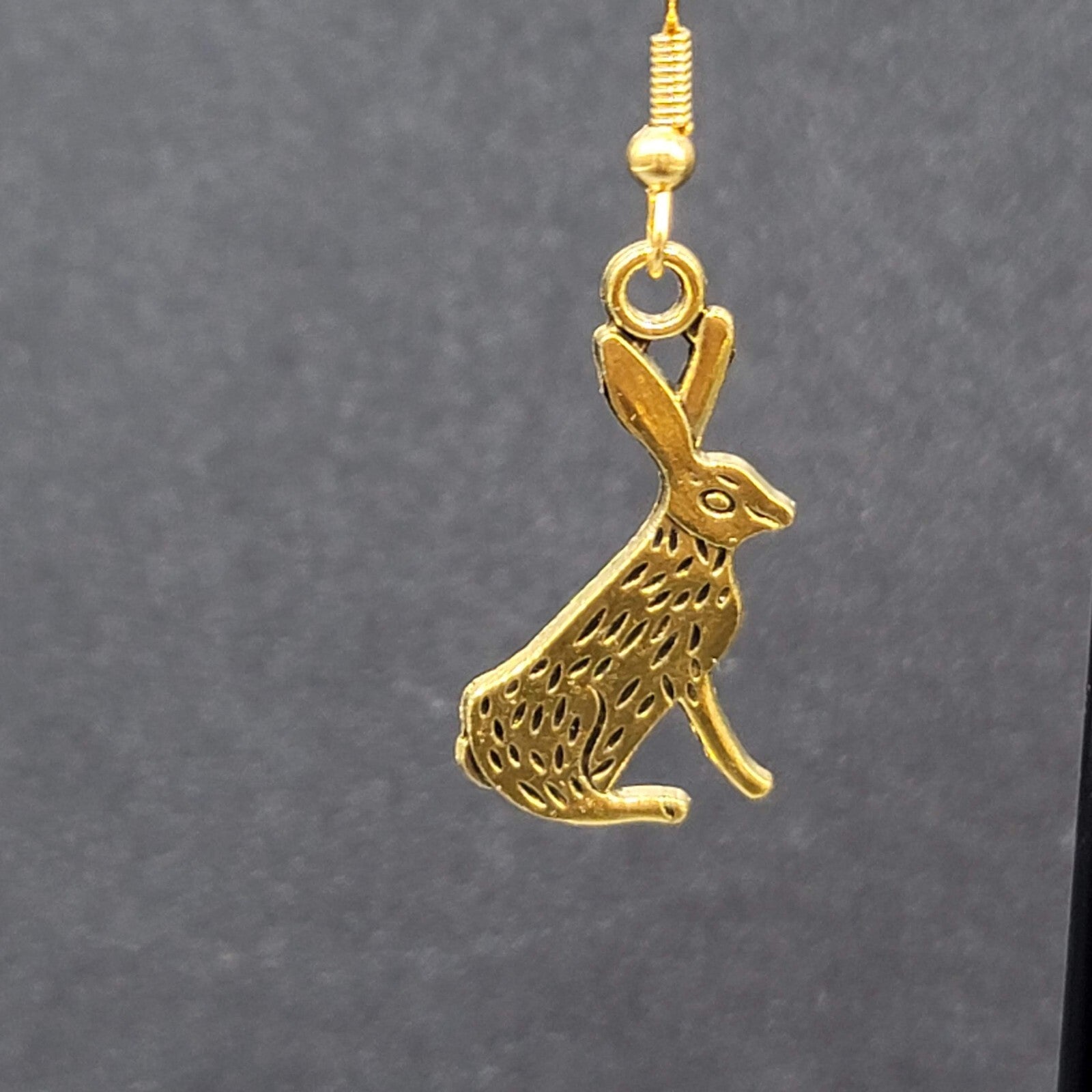 Jack Rabbit Pierced Earrings Dangle Gold tone 1"