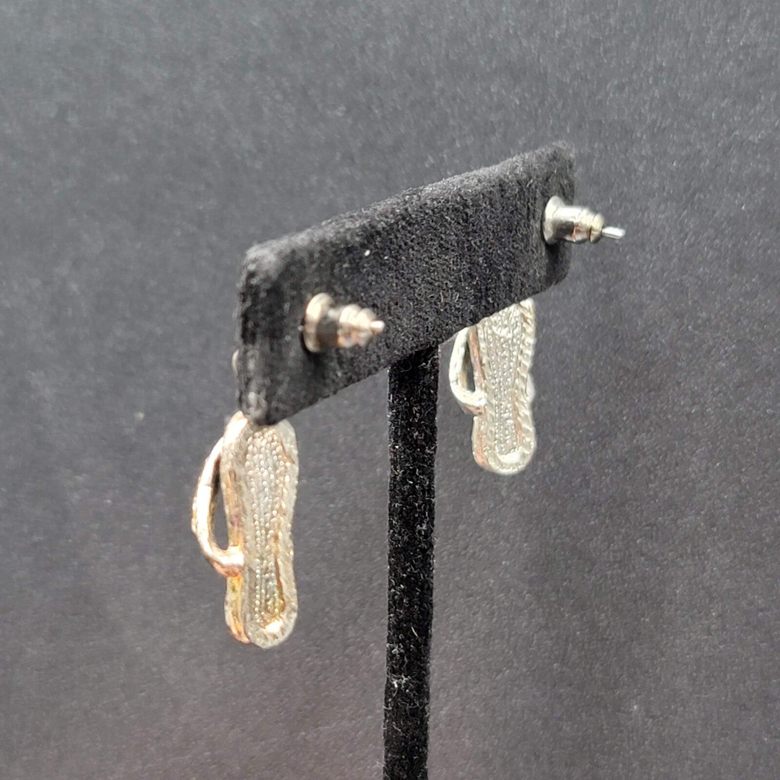 Pierced Earrings Black White Enamel Rhinestone Dangle Flip Flops Sandels 3/4"