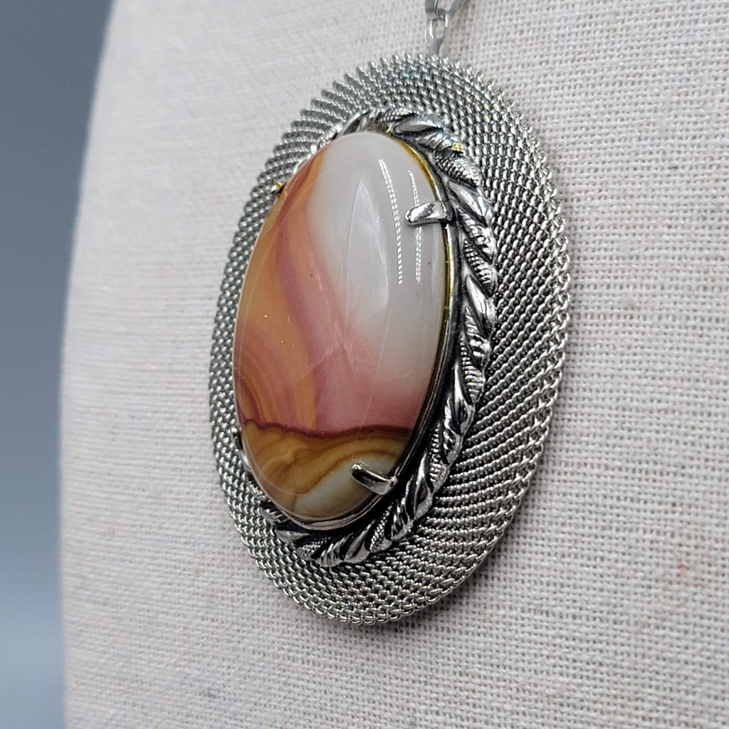 Vintage Large Pendant Necklace Silver tone Agate Oval Center 23" Chain