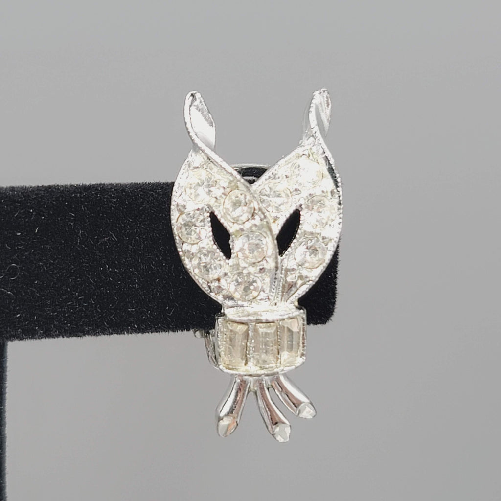 Vintage Rhinestone Clip on Earrings Silver toneUnique Design 1.25"