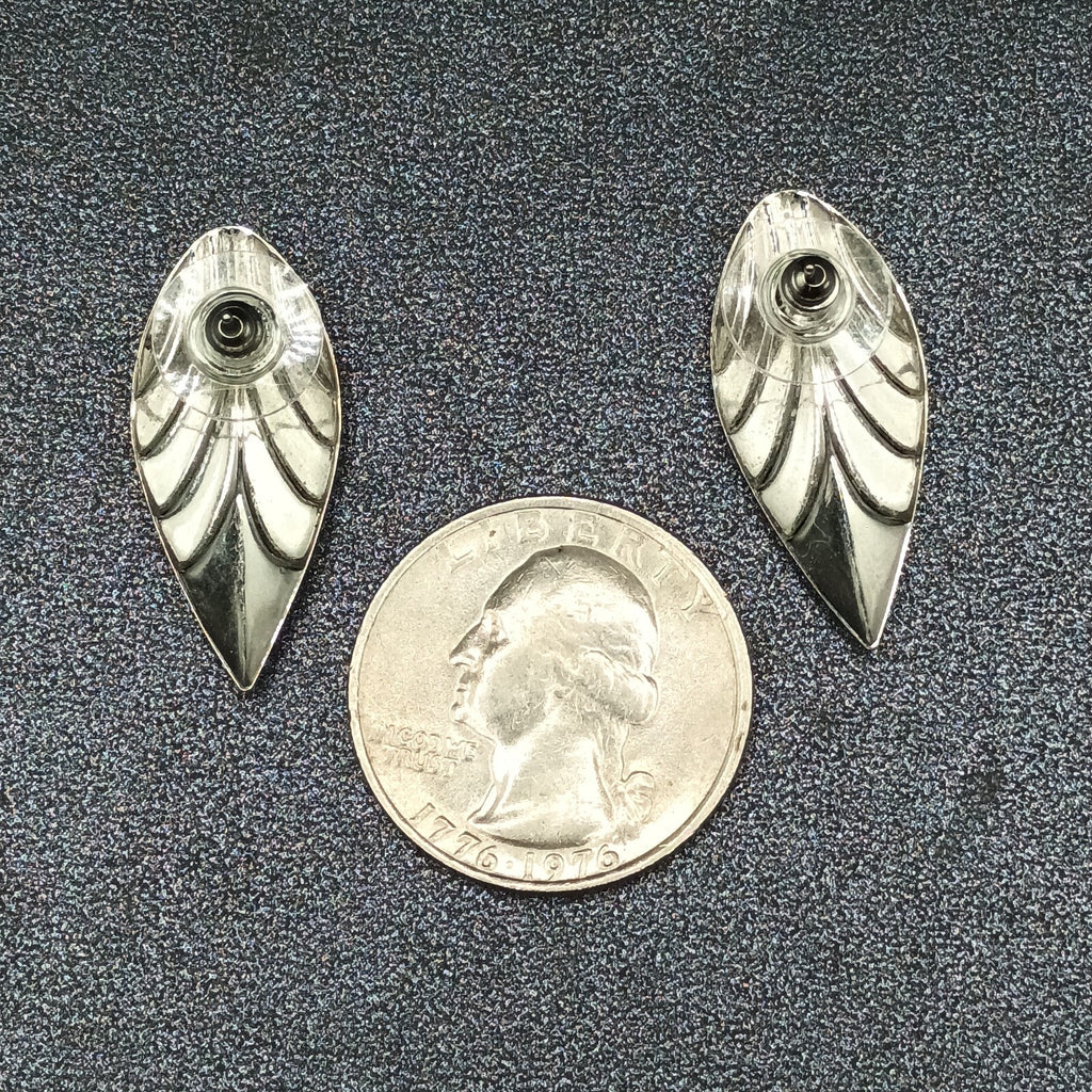 Pierced Earrings Silver tone Textured leaf Drop 1 1/8"