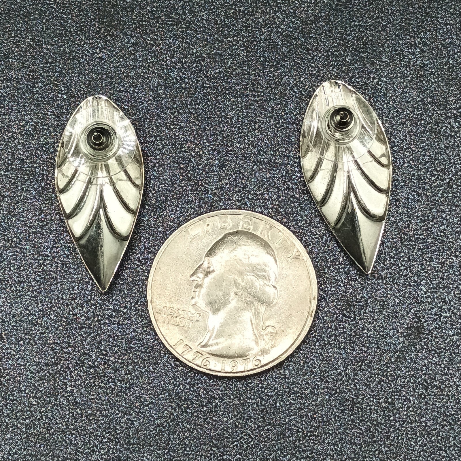 Pierced Earrings Silver tone Textured leaf Drop 1 1/8"
