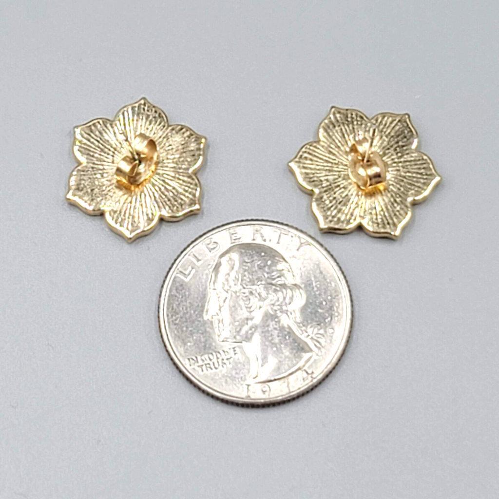 White Enamel Flower Pierced Earrings Gold tone Drop 3/4"