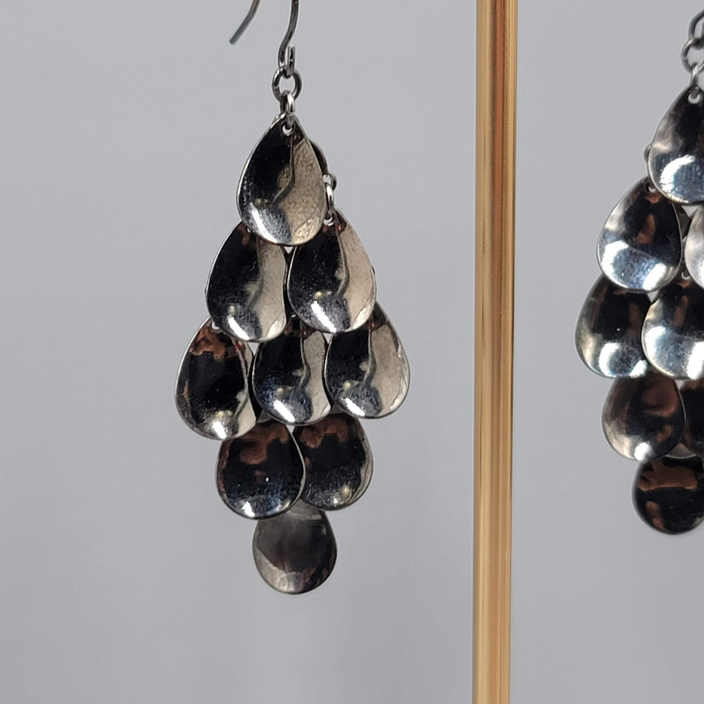 Black Metal Chandelier Pierced Earrings Dangle Statement 2 in