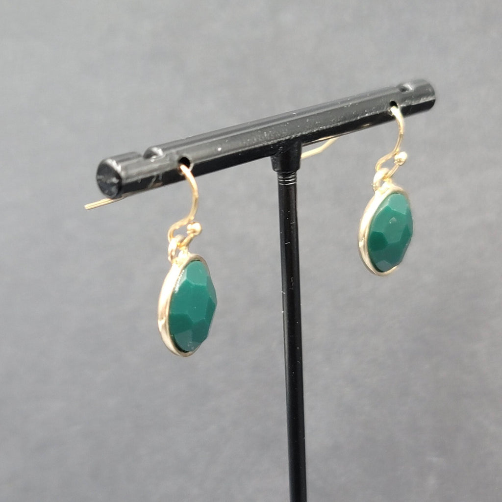 Pierced Earrings Gold tone Green Faceted Acrylic Dangle 1/2"