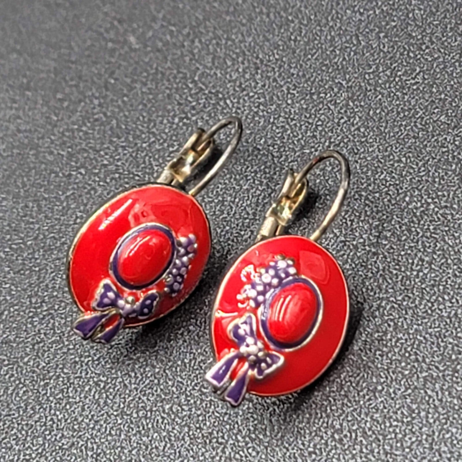Vintage Red Hat Society Pierced Earrings Enamel Dangle Leverback 3/4"