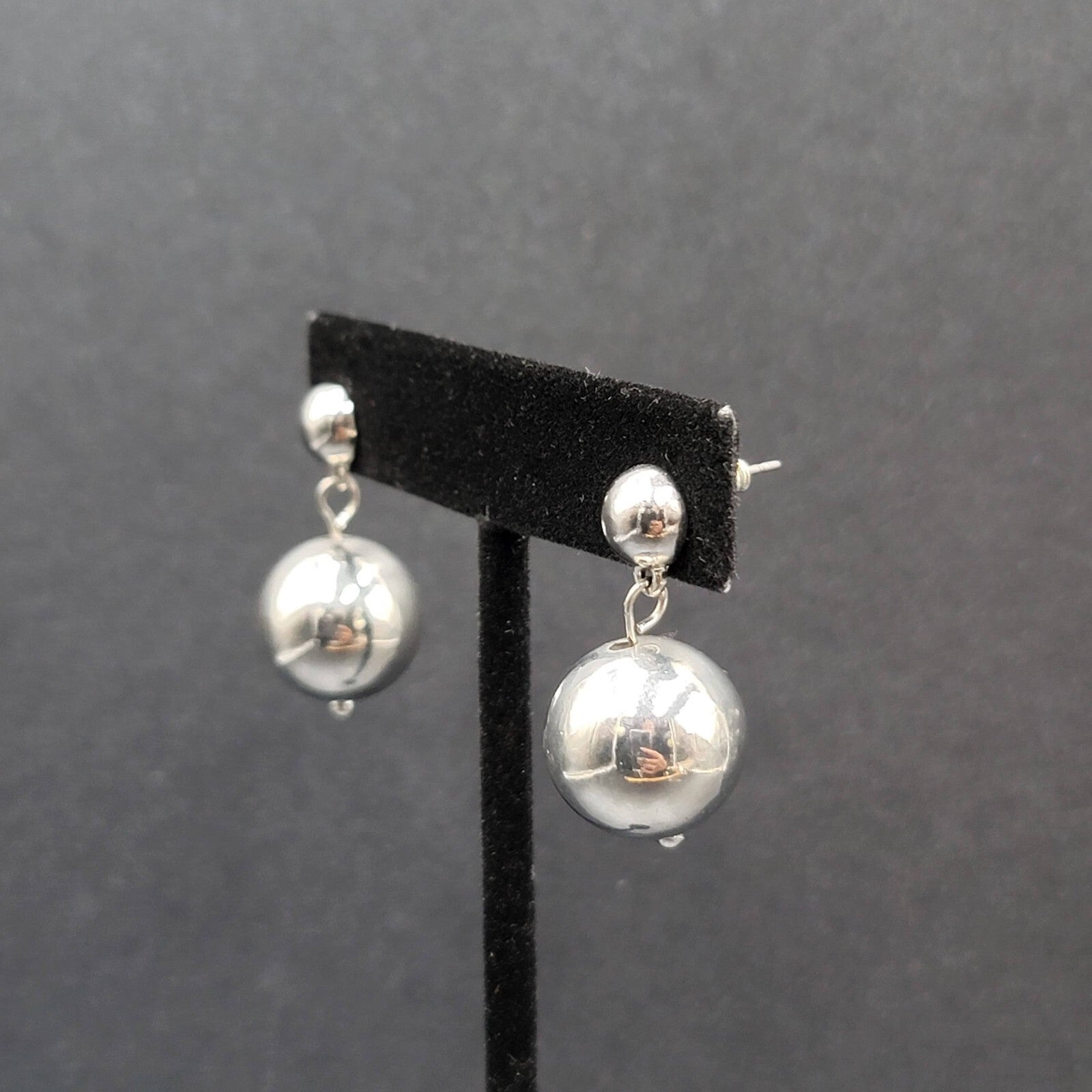 Pierced Earrings Silver tone Bead Dangle  1.25"