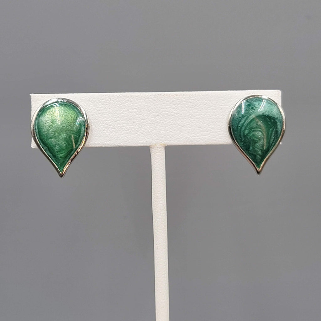 Vintage Reverse Teardrop Pierced Earrings Silver tone Green Enamel Drop 3/4"