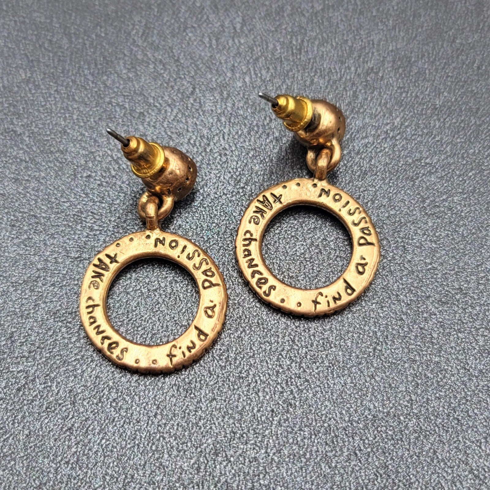 Pierced Earrings TAKE CHANCES FIND A PASSION Gold tone Dangle Hidden  1 1/8"
