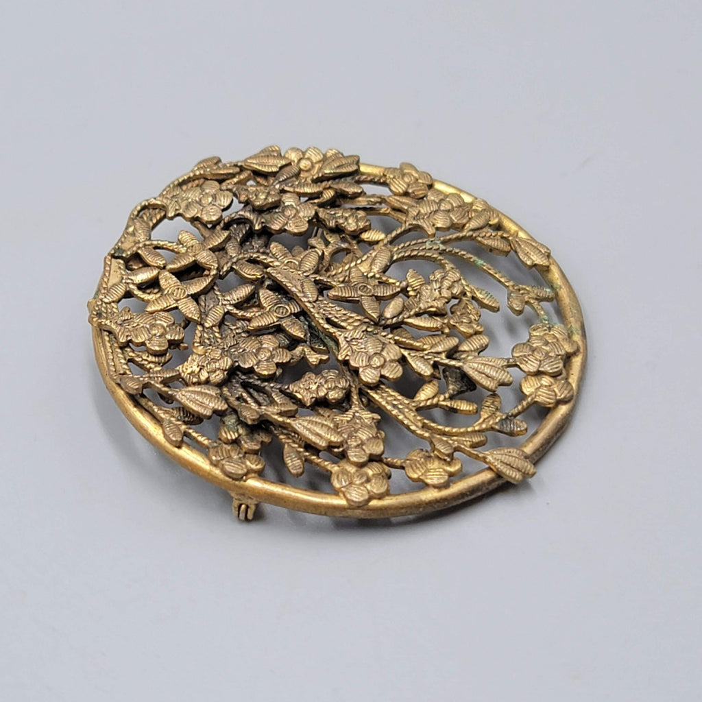 Vintage Antique Filigree Flower Brooch Gold tone 2.25 in