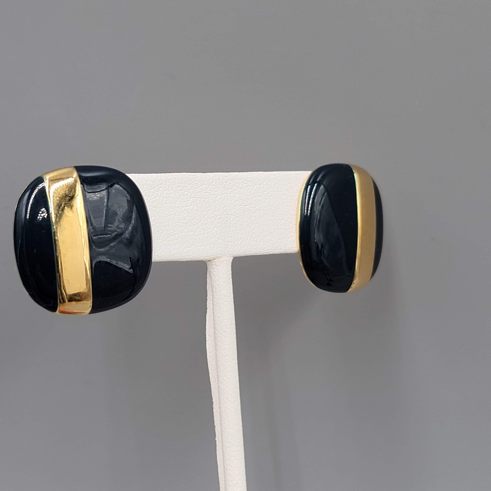 Vintage Monet Pierced Earrings Dark Navy Blue Enamel Gold Plated Square Drop 1"