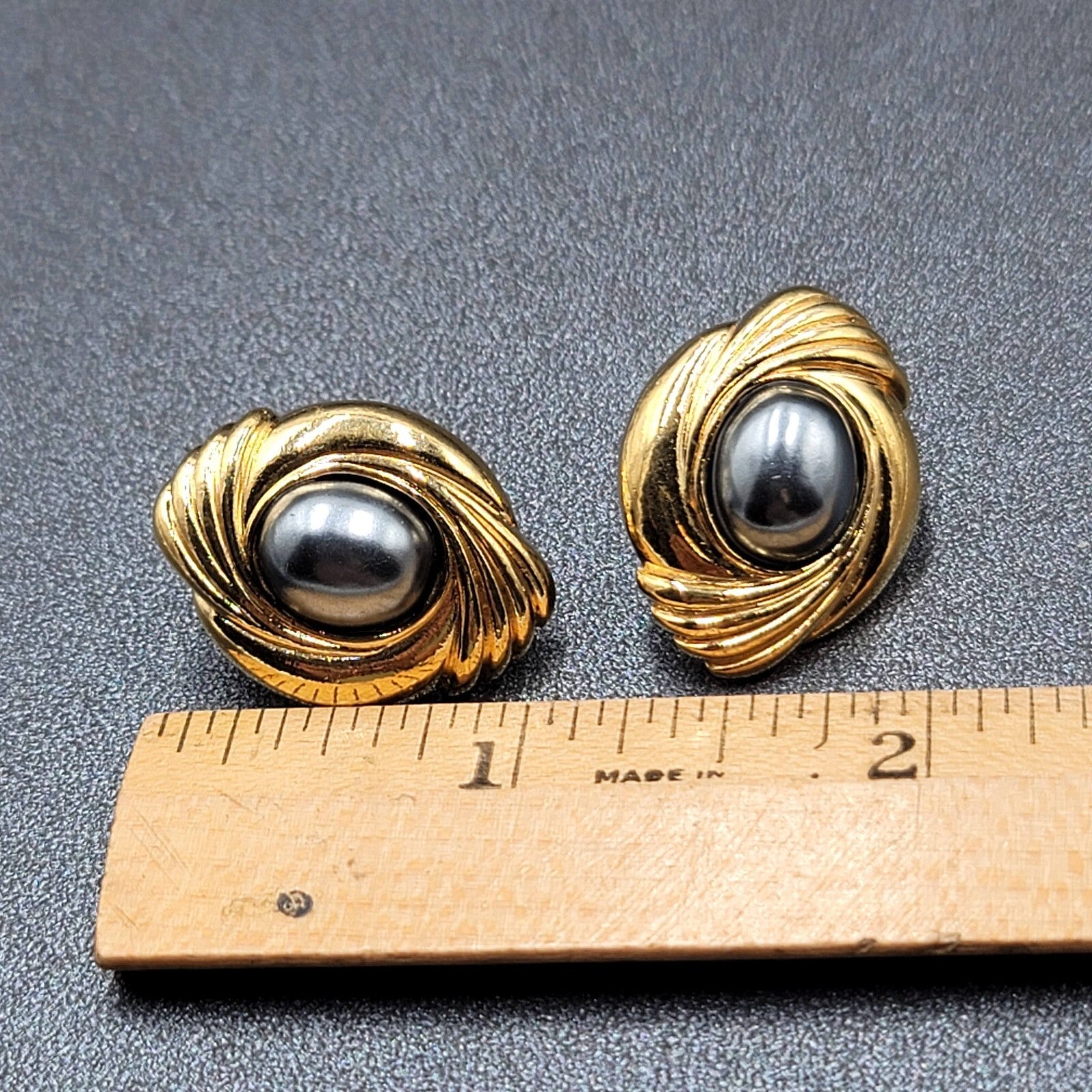 Vintage Avon Cavier Pierced Earrings Gold tone Dark Gray Satin Cabochon 1"