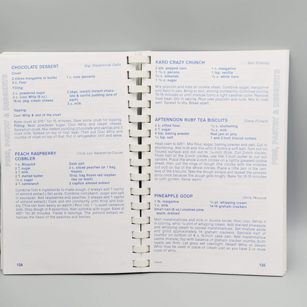 Holy Family Favorite Fare Church Recipe Book Cookbook 1992 pages 188