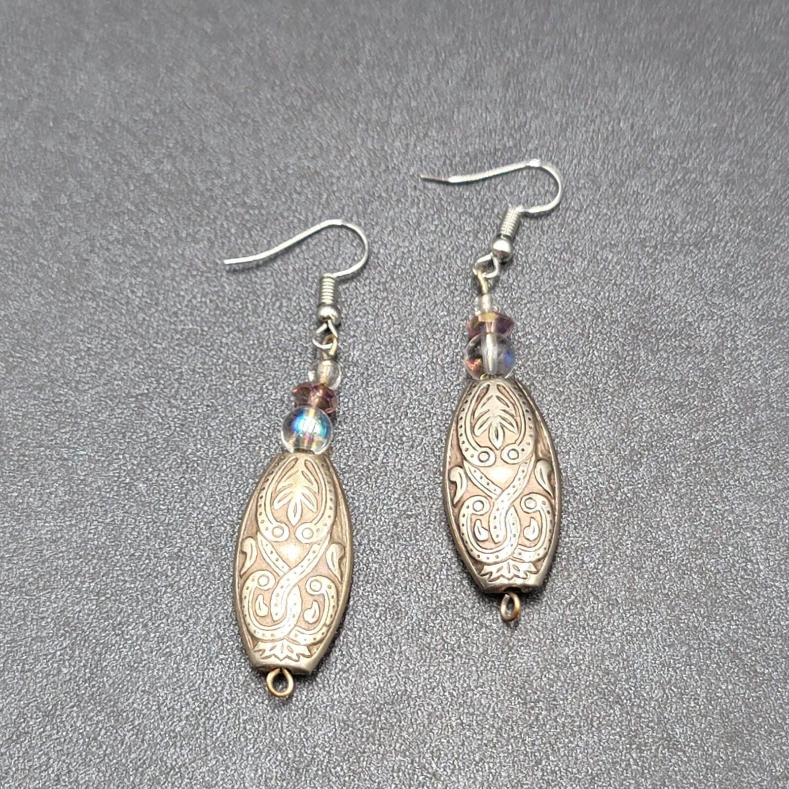 Pierced Earrings Silver tone Clear Purple Beaded Dangle 1.75"