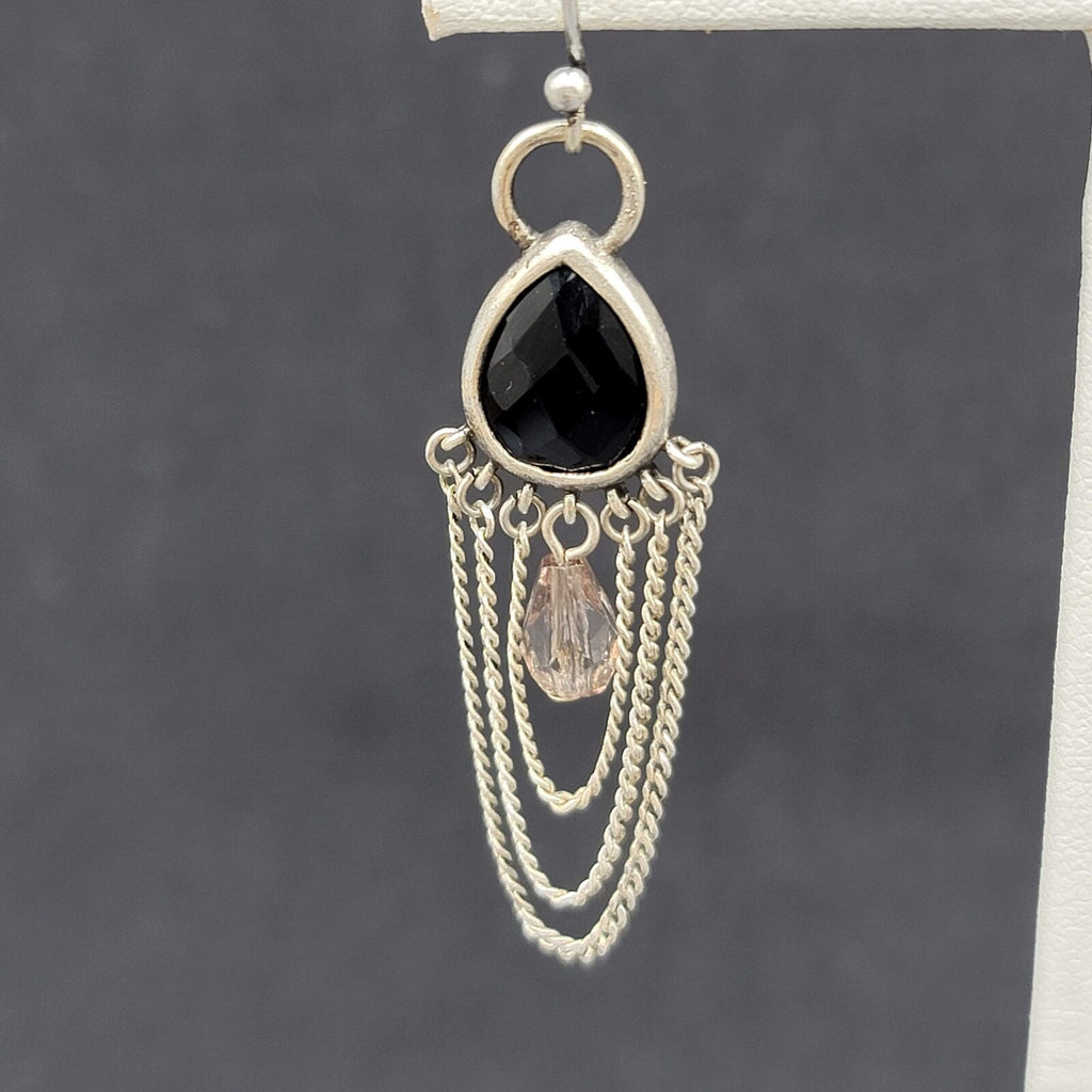 Pierced Earrings Silver tone Black Faceted Teardrop Chains  1.75"