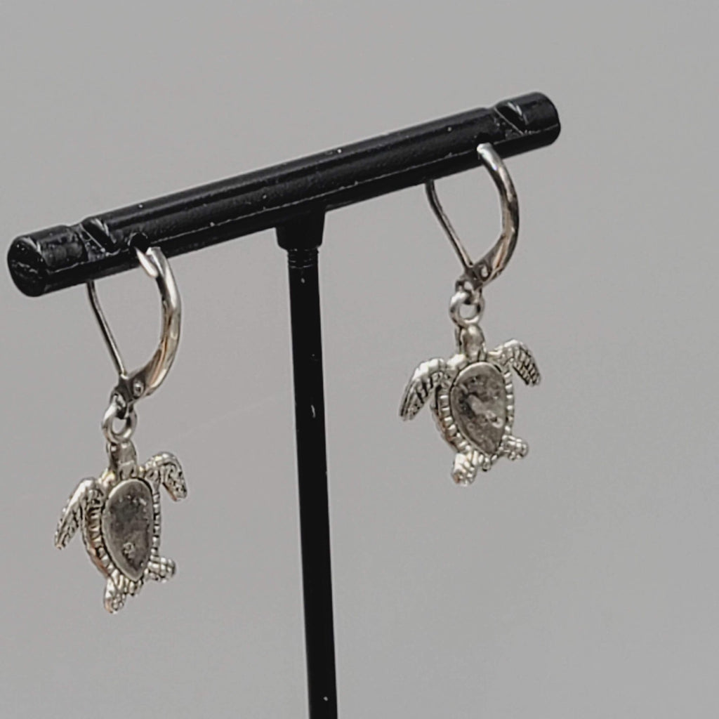 Sea Turtle Pierced Earrings Silver tone Dainty Dangle 5/8"