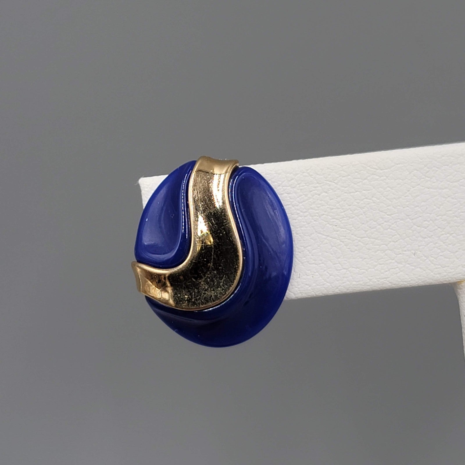 Vintage Blue Oval Pierced Earrings Gold tone Drop 3/4"