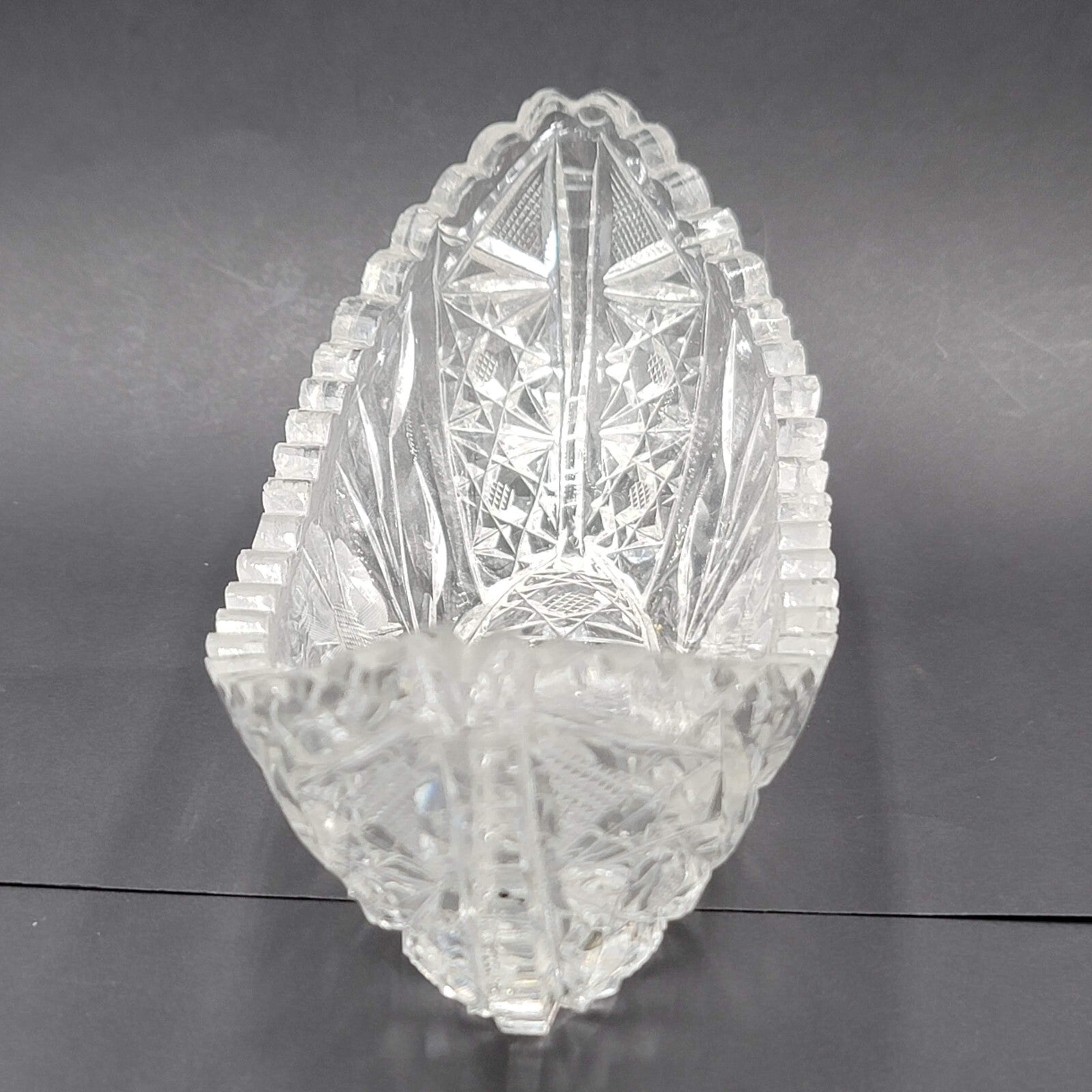 Brilliant Cut Glass Celery Dish Floral Saw Tooth Rim Flower Daisy 8 in