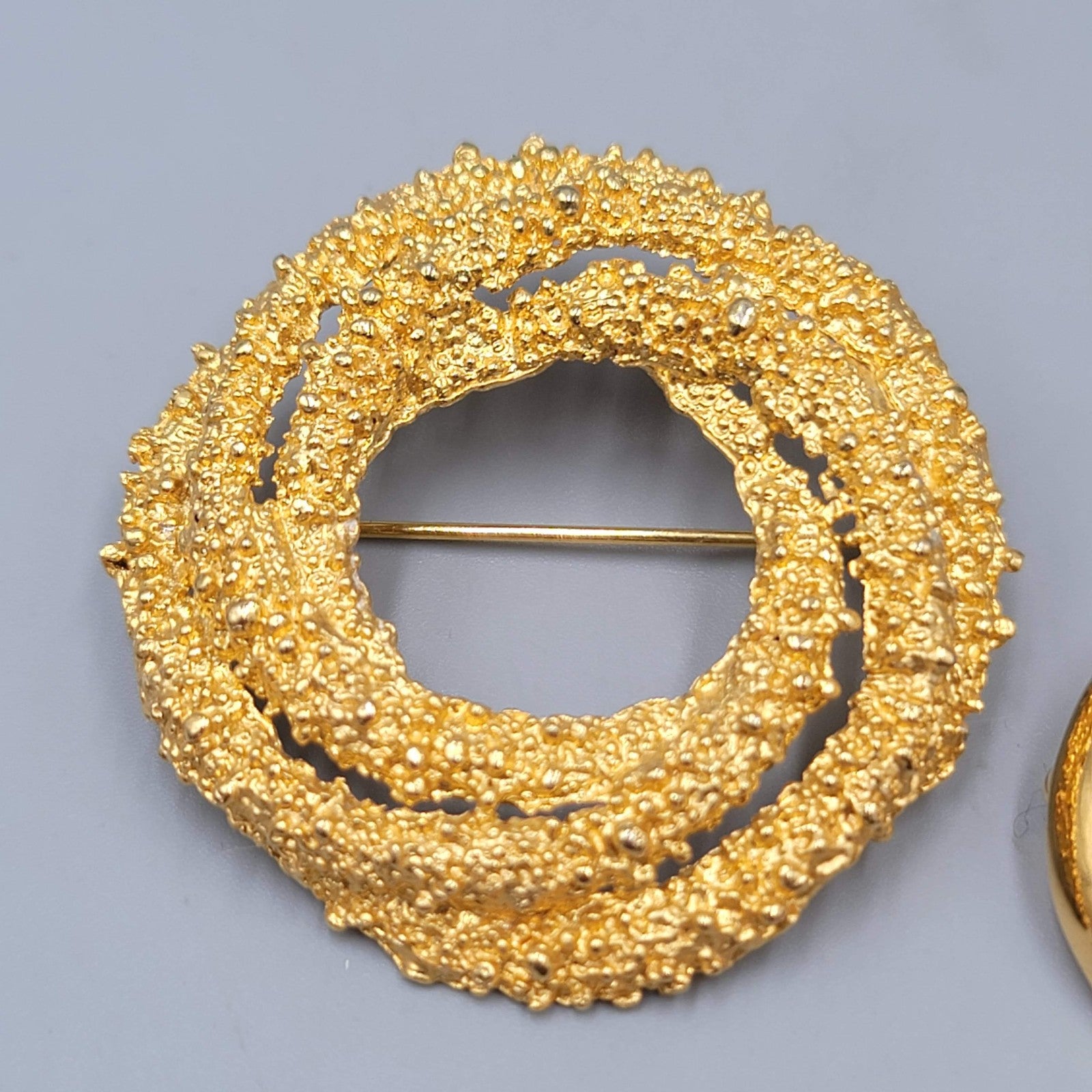 Vintage Gold Tone Circle Brooch Pin Lot of 2 Textured Swirl Rhinestone
