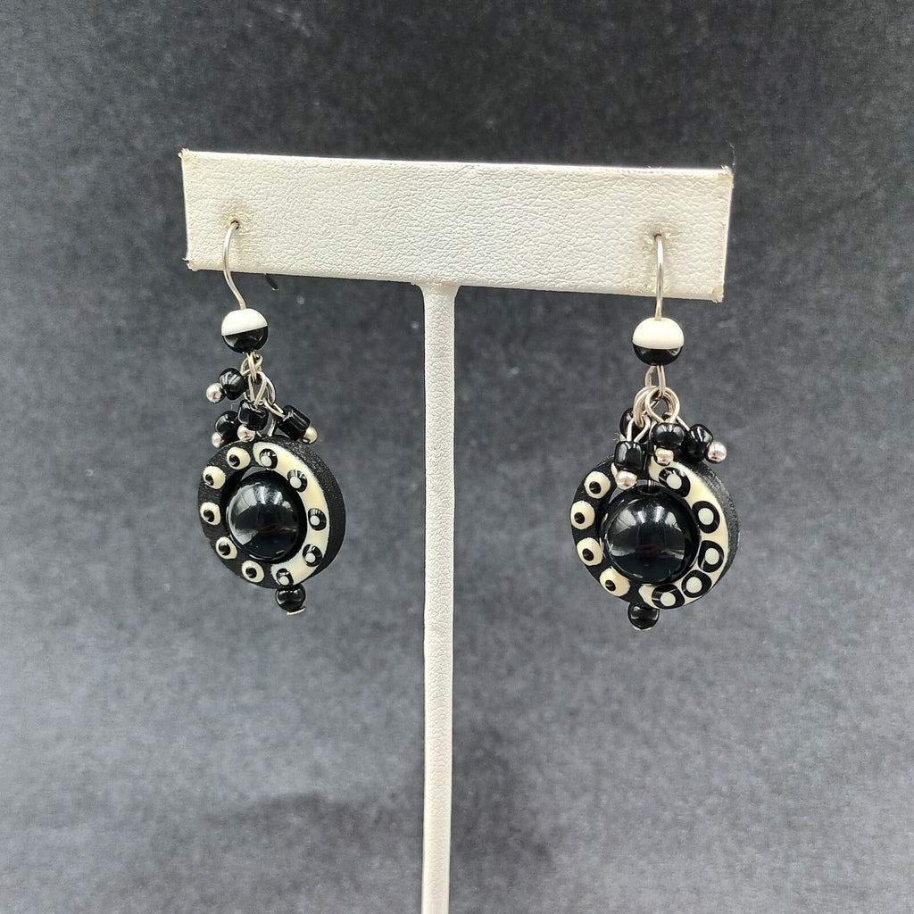 Pierced Earrings Black White Acrylic Captive Bead Statement Dangle 1 1/2"