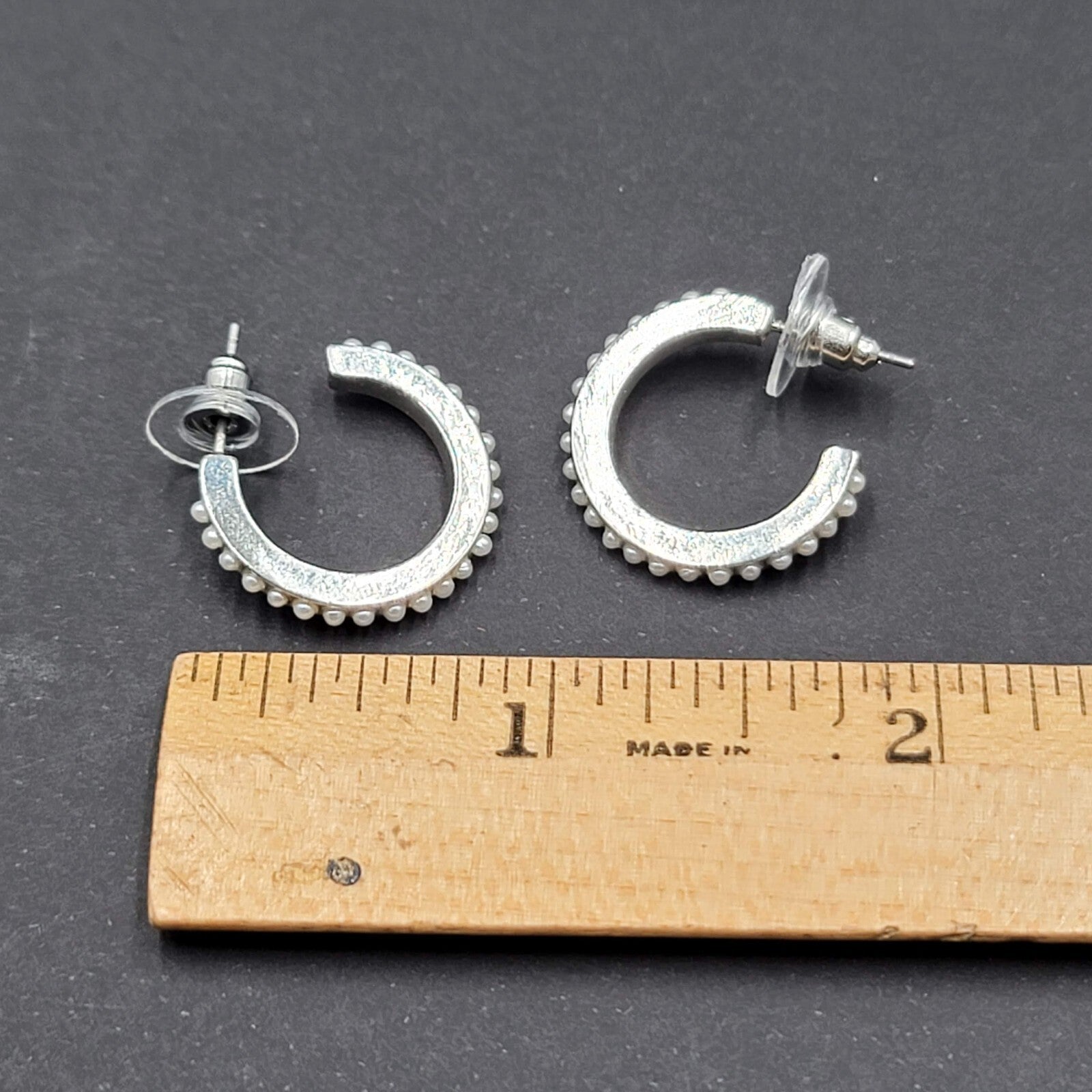 Pierced Earrings Silver tone White Beaded Hoops 3/4"