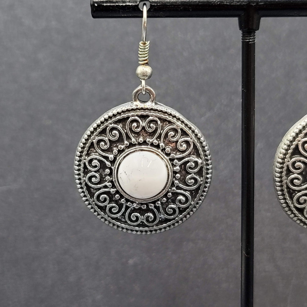 Pierced Earrings Silver tone Medallion Dangle White Center Accent  1"