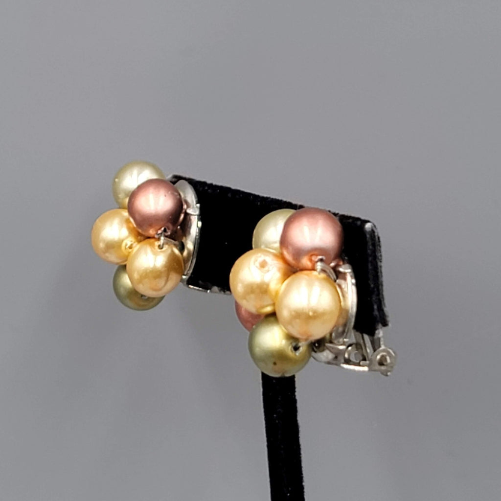 Vintage Cluster Clip on Earrings Green Gold tone Rose Bead 3/4"