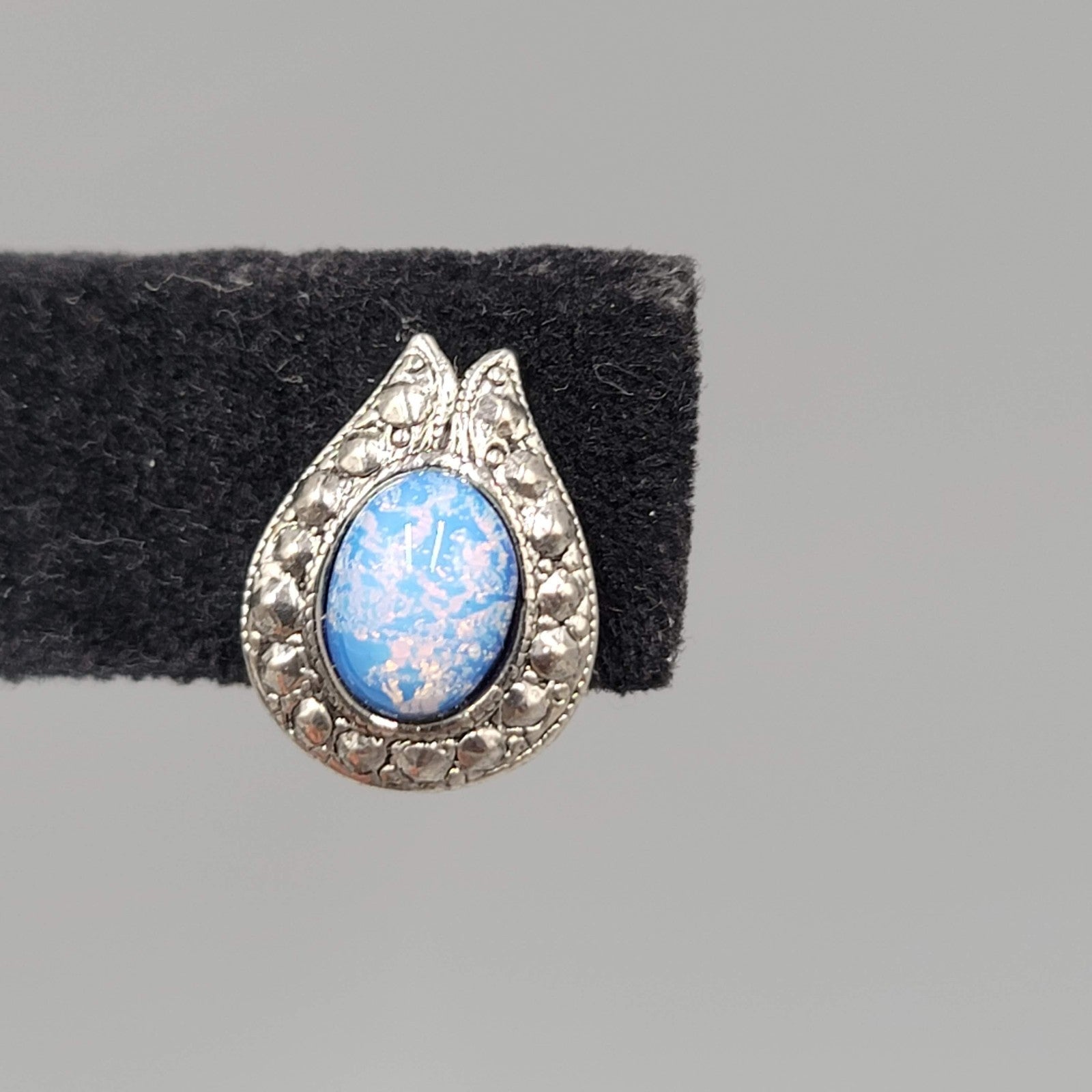 Vintage Clip on Earrings Silver tone Faux Glass Opal Drop 5/8"