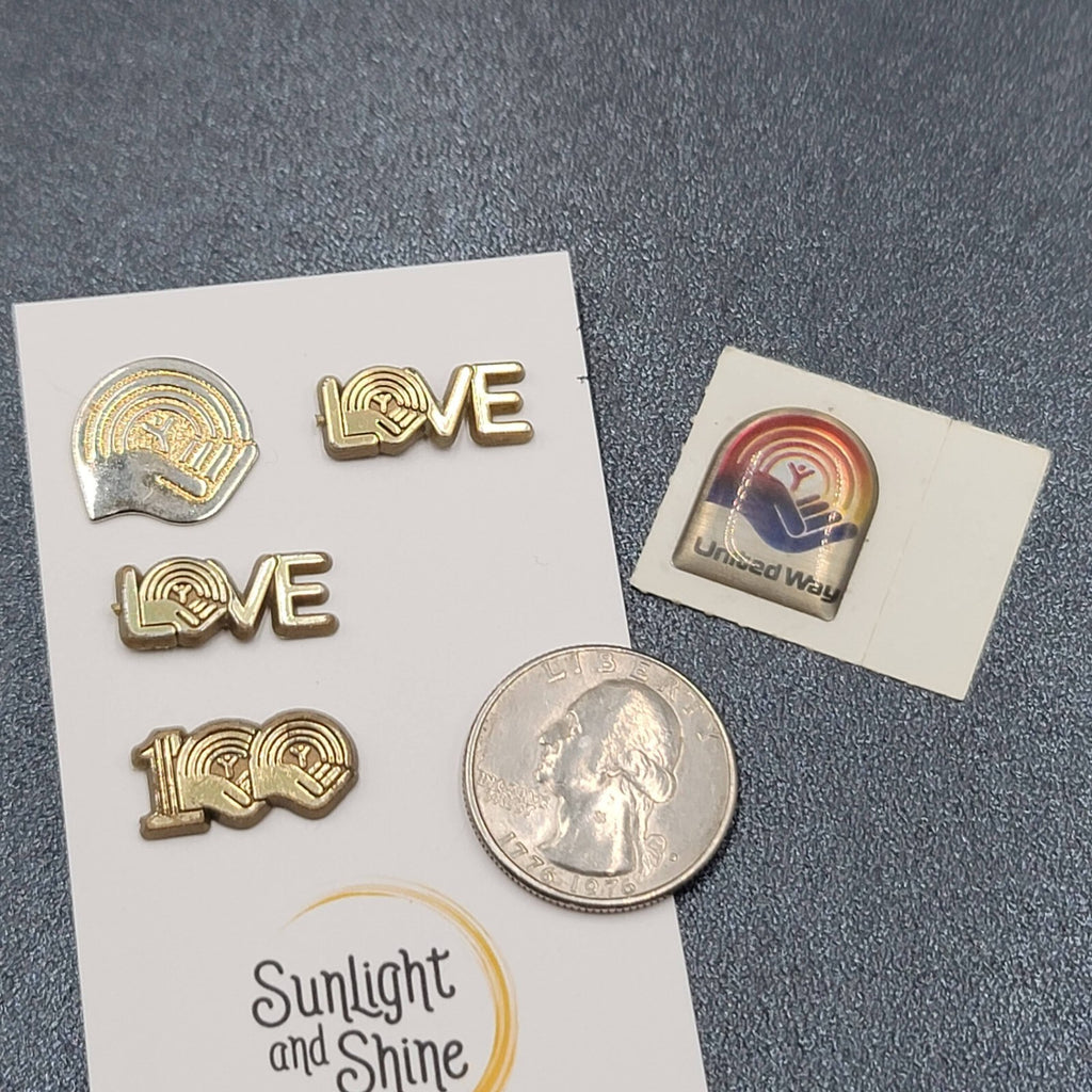 Vintage Lot of 4 Pins United Way Pin Back Plastic and Metal Love One Sticker