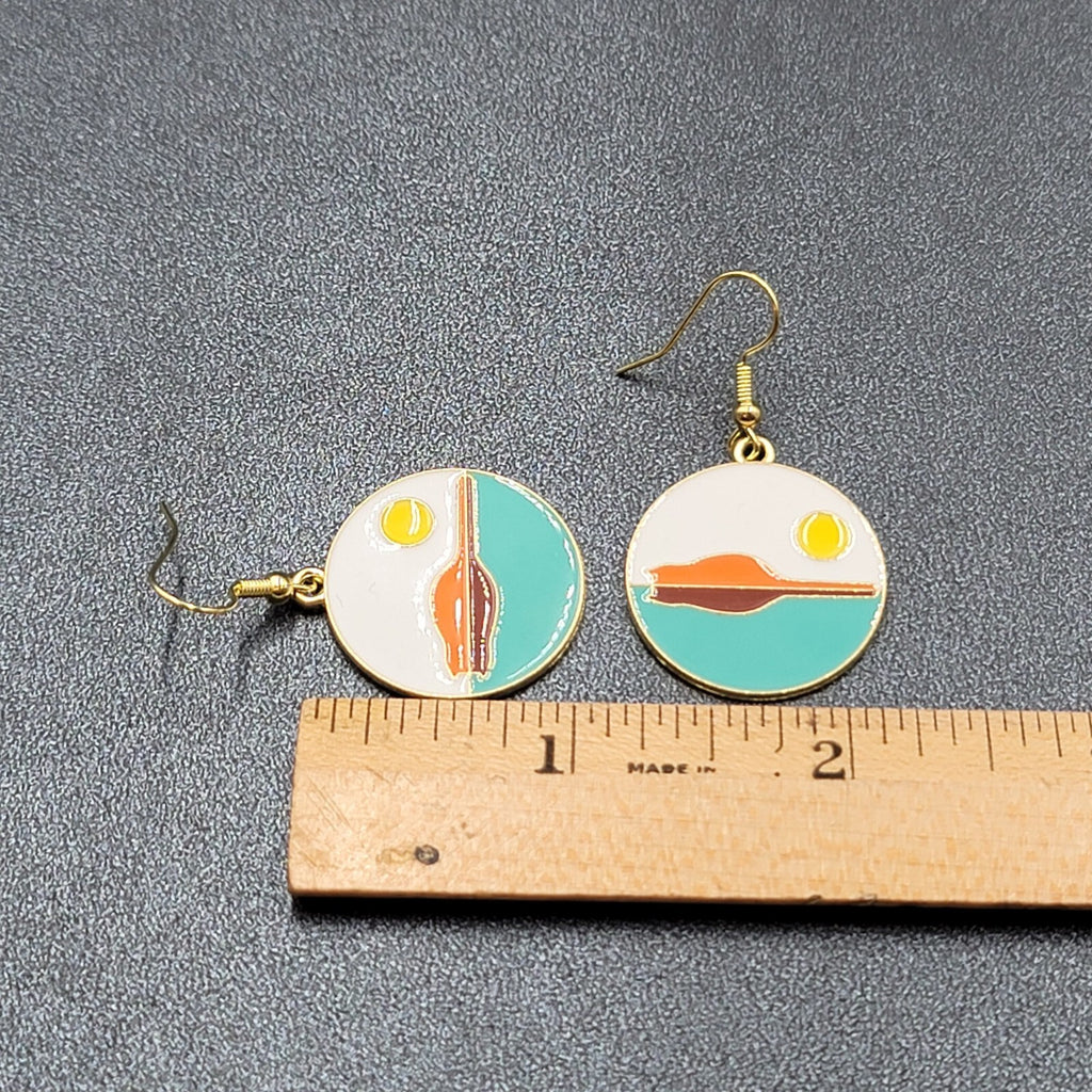 Island Kitty Cat Pierced Earrings Japanese Style Art Gold tone Round Dangle 1"