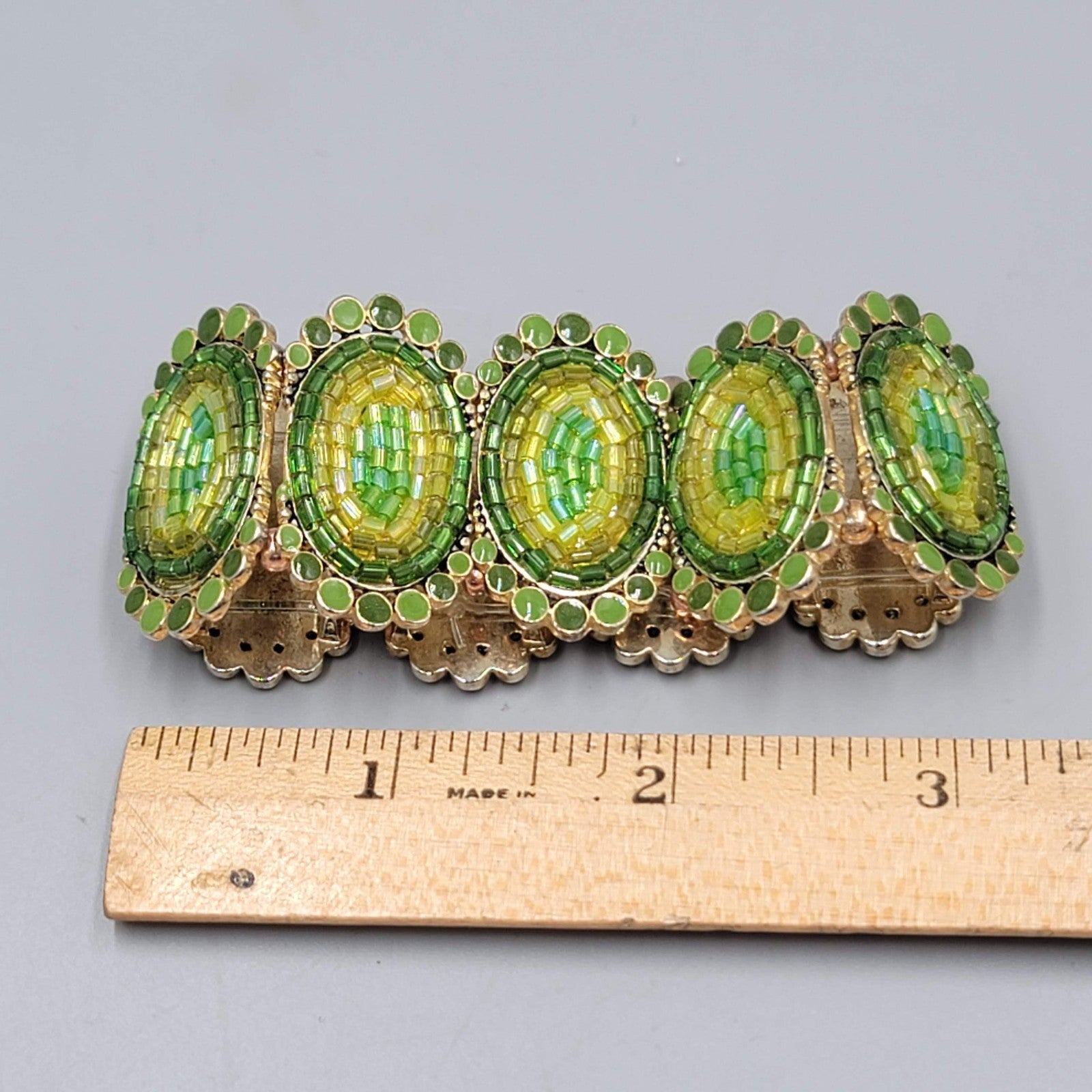 Green Seed Bead Panel Elastic Bracelet Gold tone 6"