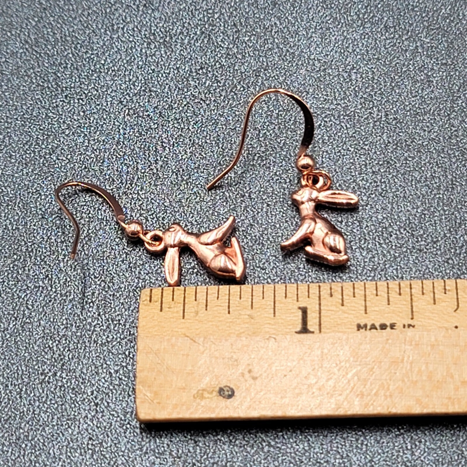 New Bunny Rabbit Pierced Earrings Rose Gold tone Dangle 5/8"
