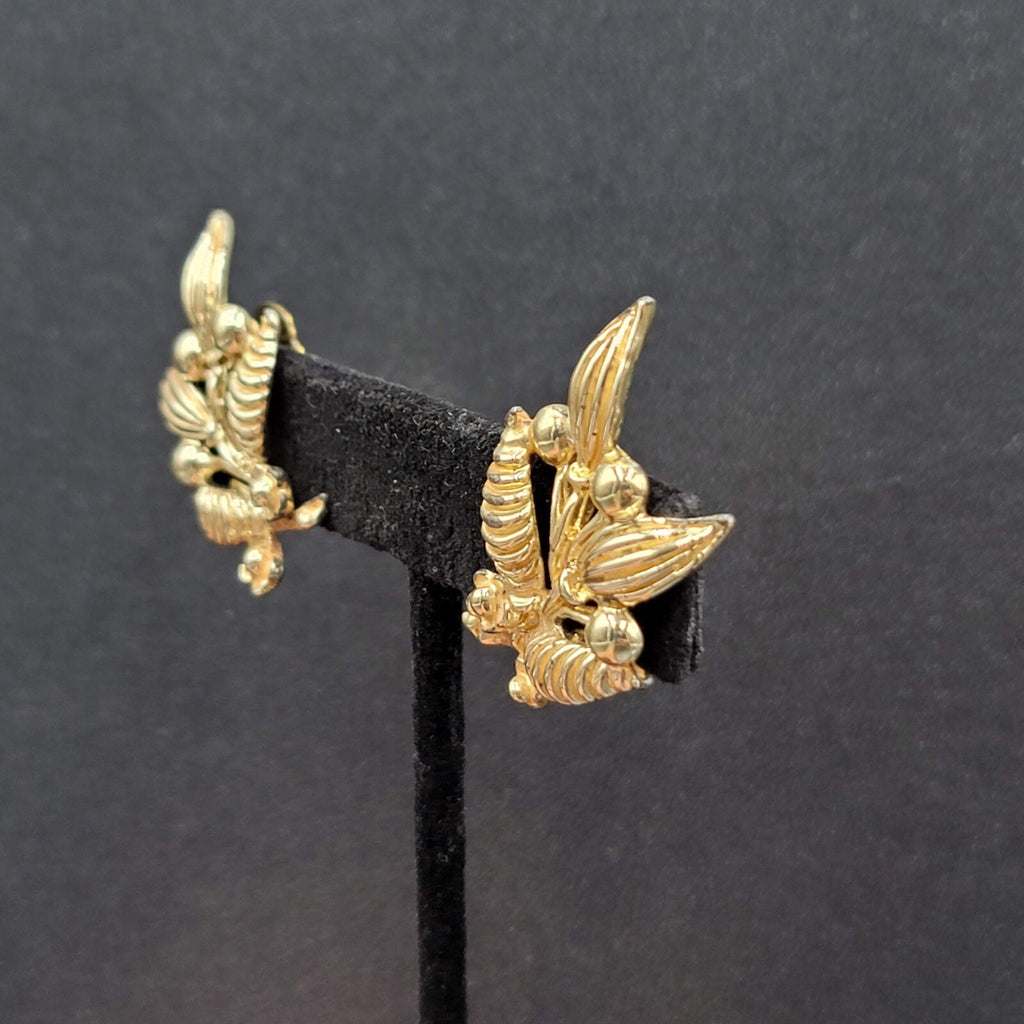 Vintage Clip on Earrings Gold tone Flower Leaves Climbers 1 3/8"