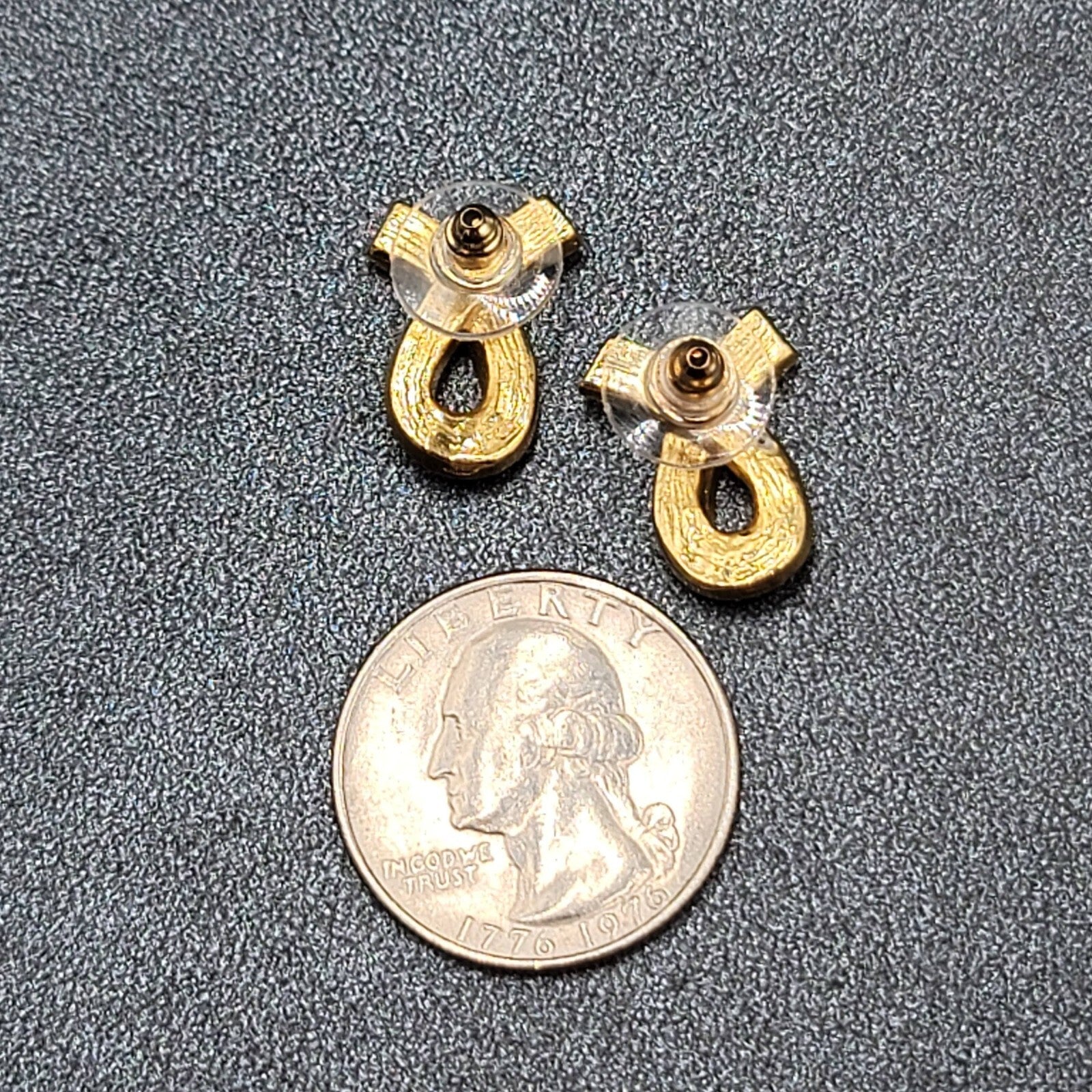 Vintage Pierced Earrings Gold tone Brown Enamel Ribbon Swish Studs 3/4"