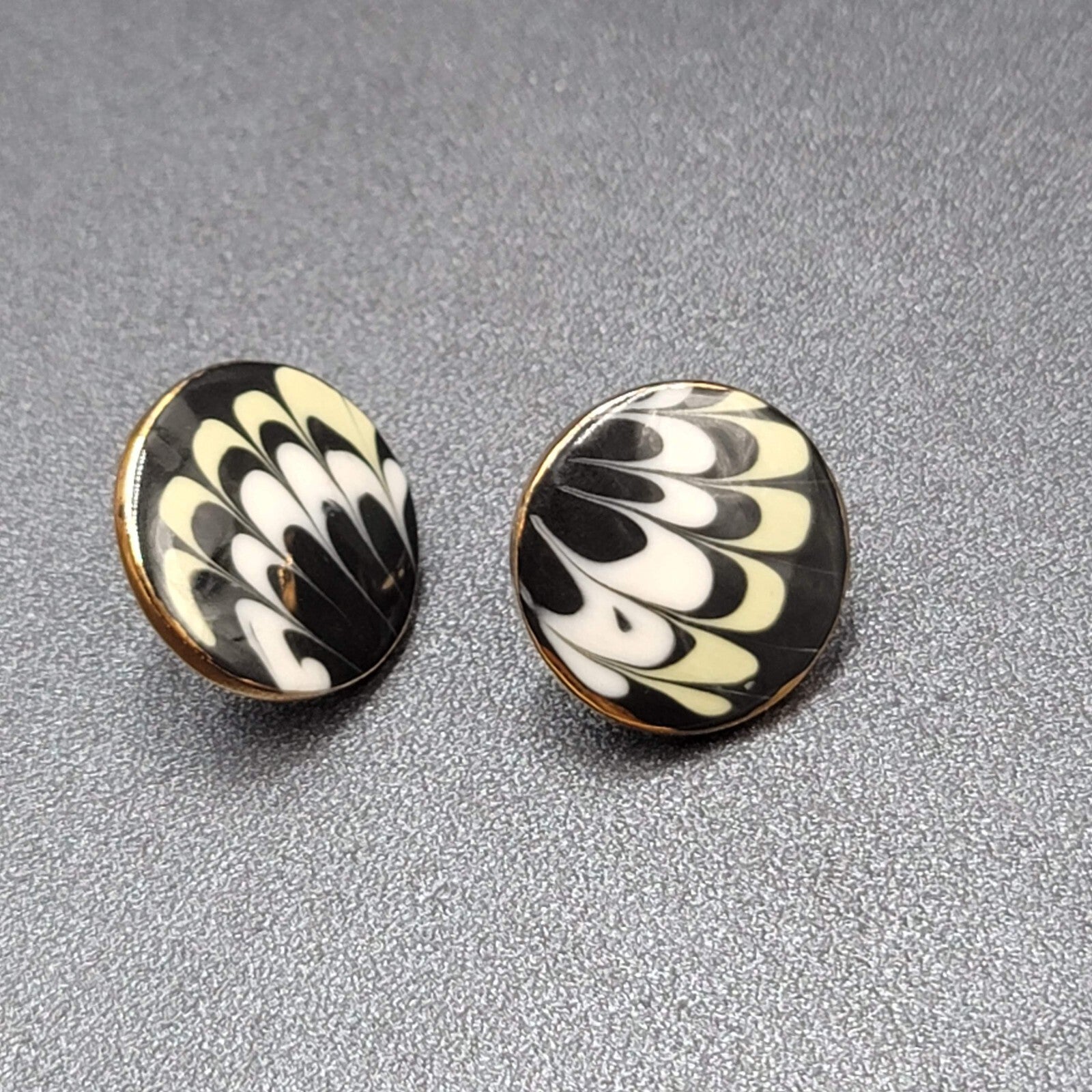 Vintage Pierced Earrings Hand Painted Ceramic Round Studs 7/8"