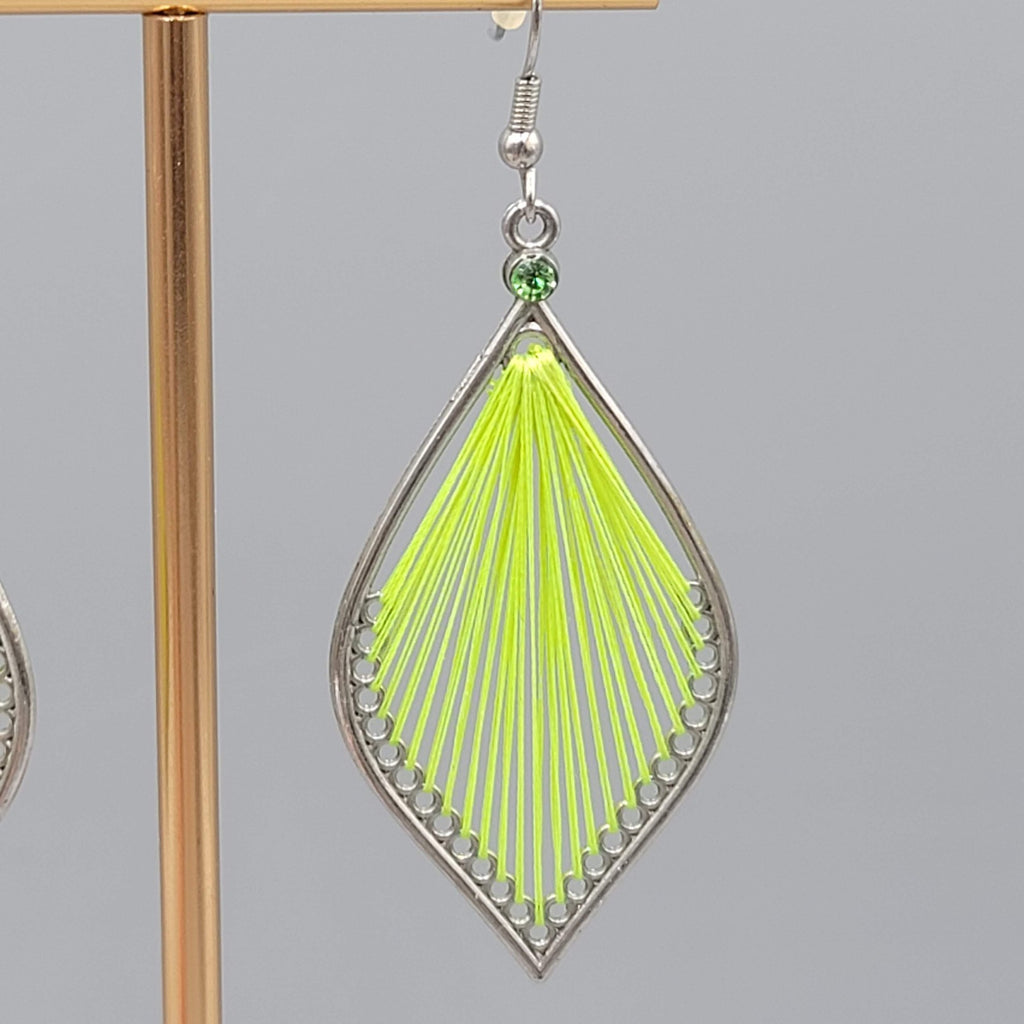 Neon Green String Art Pierced Earrings Silver tone Dangle 2.25 in