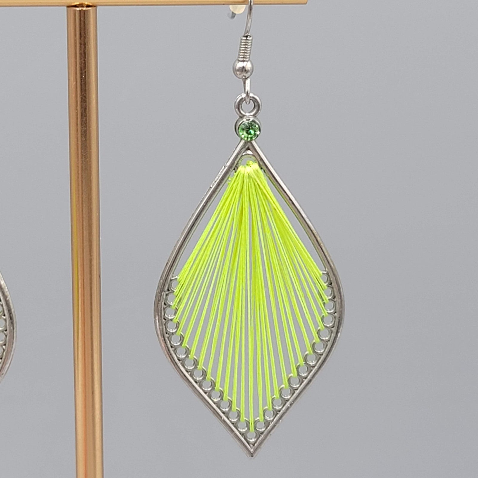 Neon Green String Art Pierced Earrings Silver tone Dangle 2.25 in