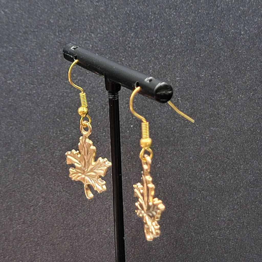 Leaf Pierced Earrings Gold tone Dangle 7/8"
