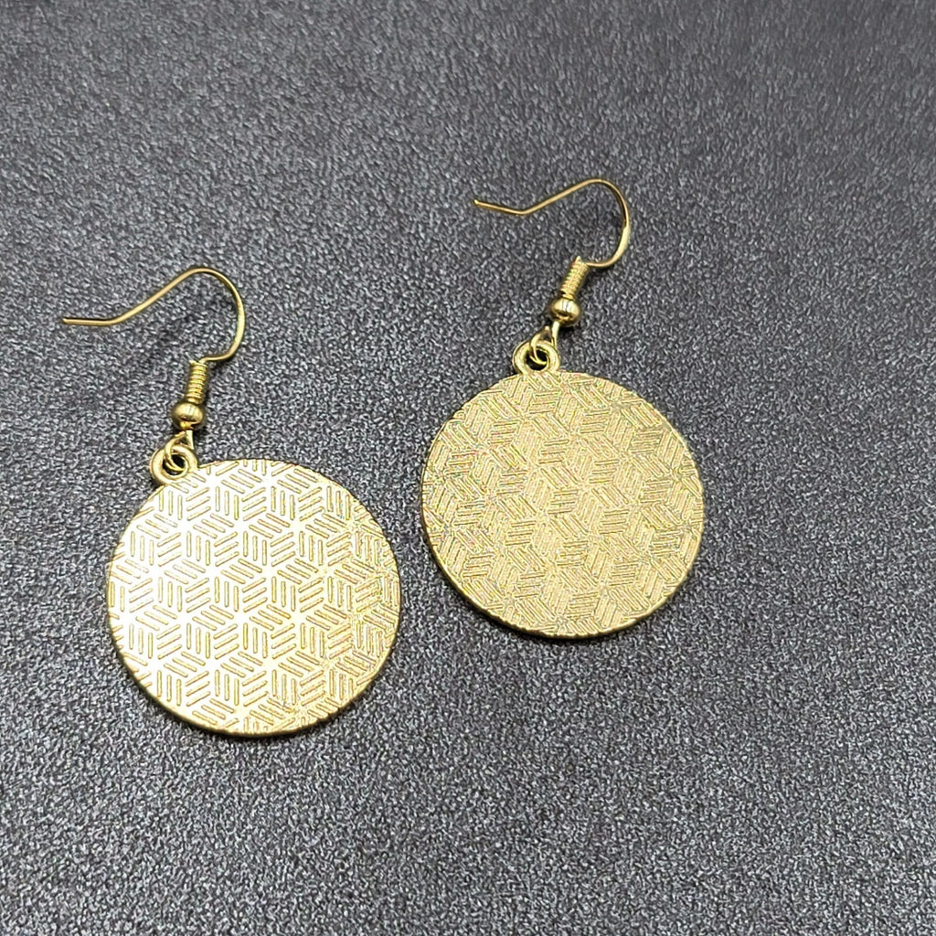 Island Kitty Cat Pierced Earrings Japanese Style Art Gold tone Round Dangle 1"
