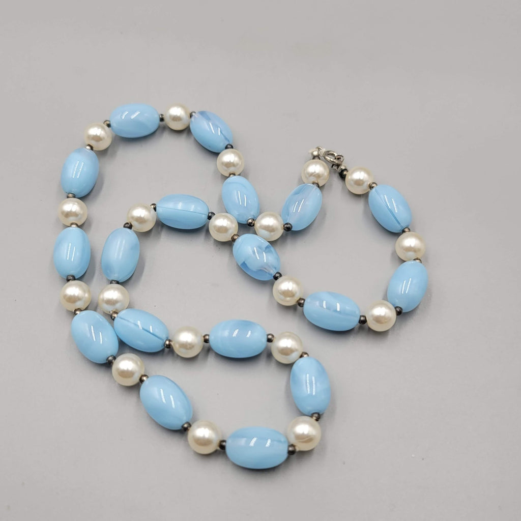 Vintage Swirl Blue Acrylic Necklace White Silver tone Beads 24 in