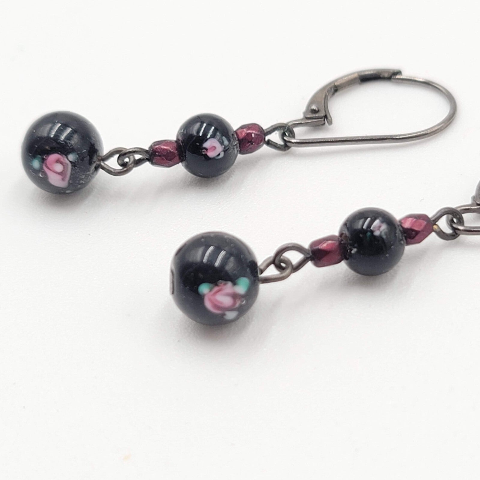 Pierced Earrings Black Metal Flower Glass Bead Dangle 1"