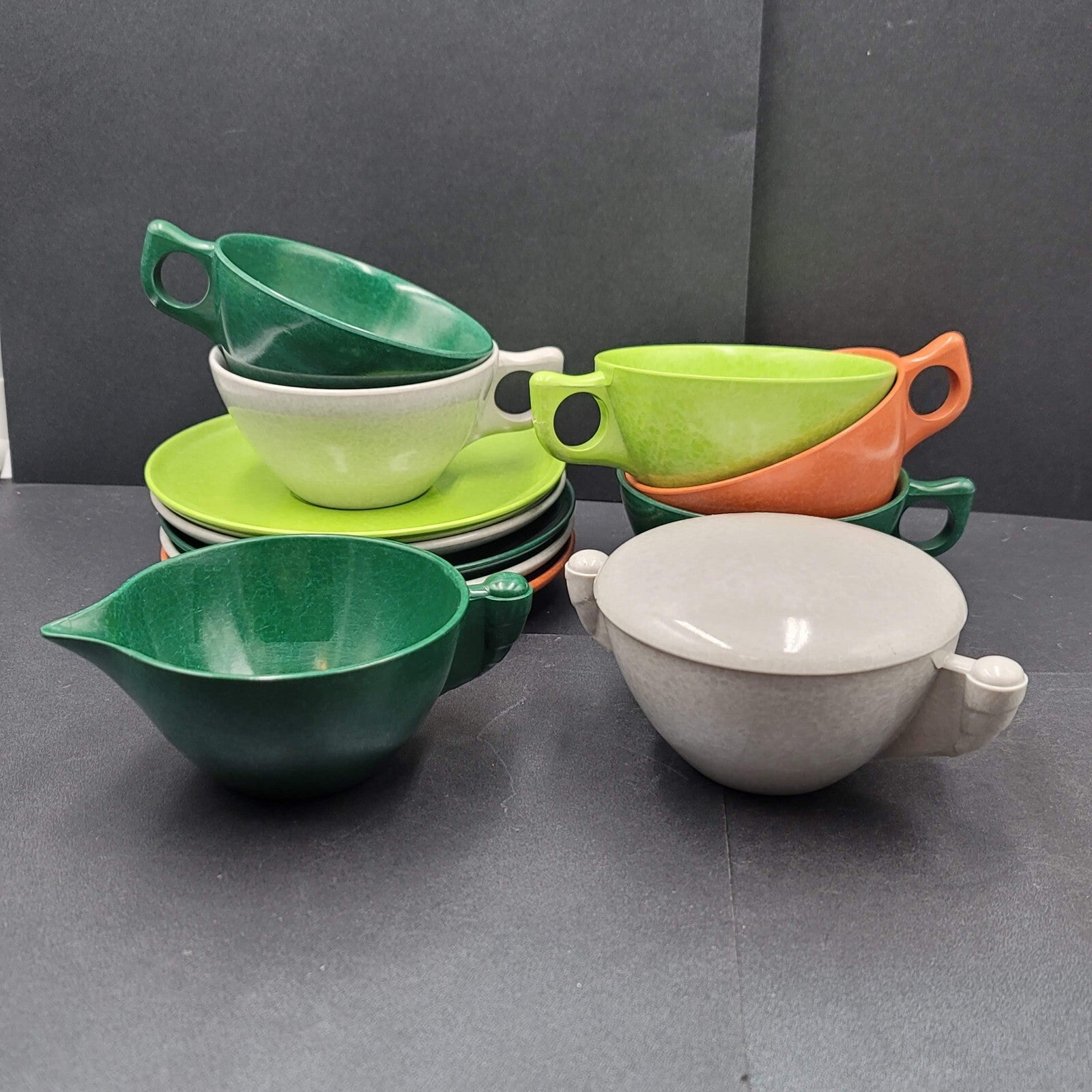 Vtg Melmac Coffee Cups Color Flyte by Branchell Creamer Sugar Saucers 12 pc