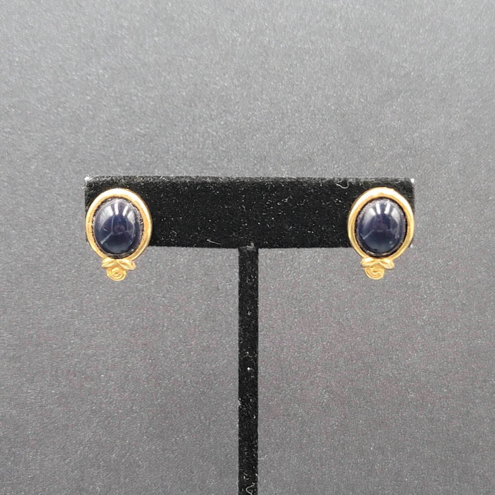Vintage LCi Pierced Earrings Gold tone Blue Cabochon Studs 3/4"