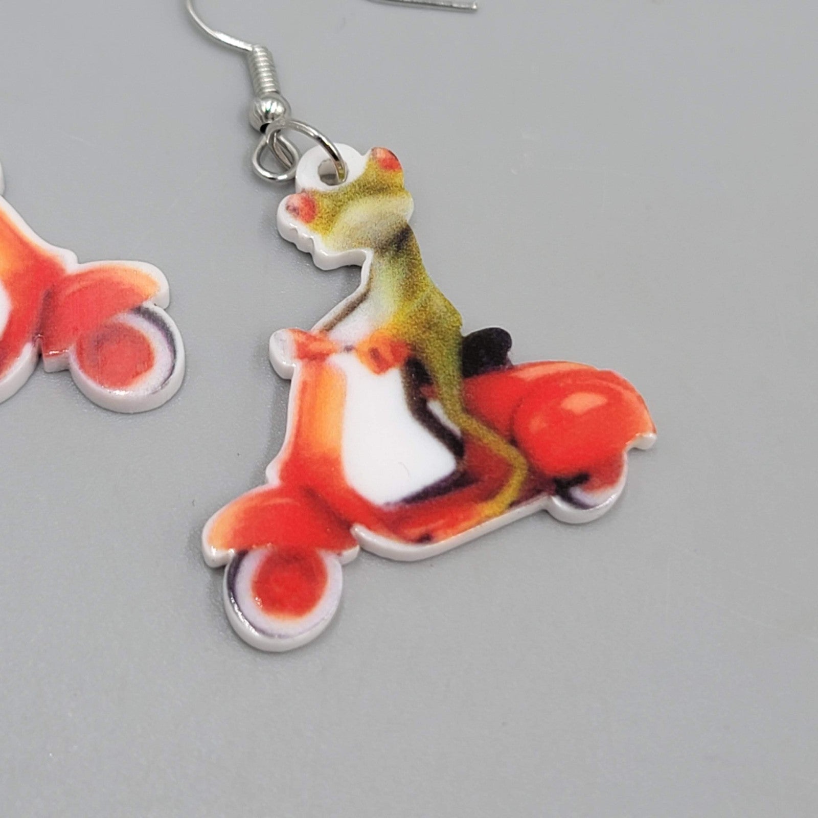 Lizard on a Scooter Pierced Earrings Silver tone Dangle  1.25 in