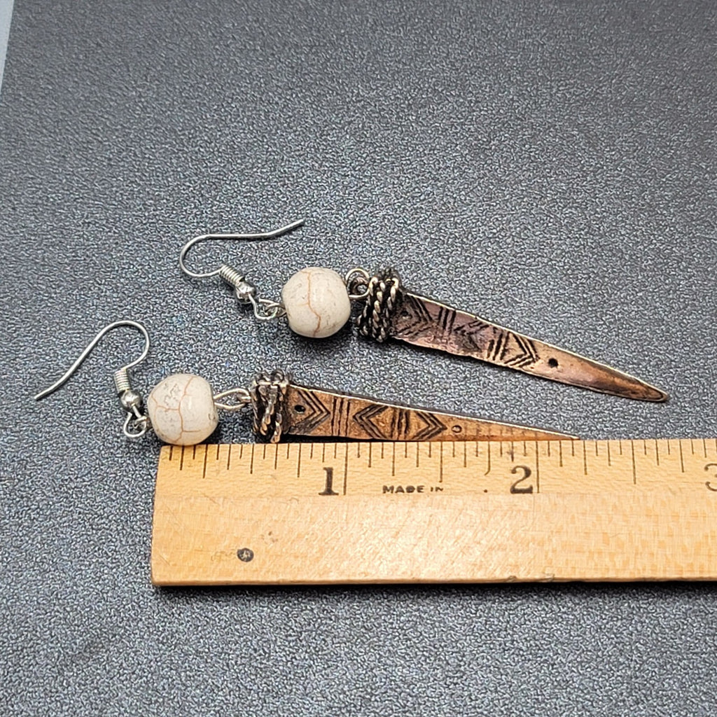 Pierced Earrings Silver tone White Stone Bead Dangle Spike 2.25"