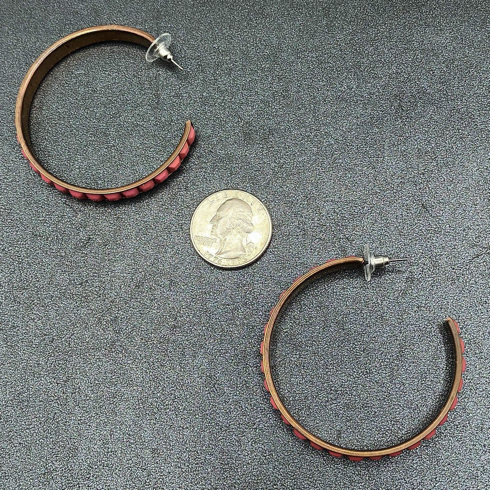 Pierced Earrings Bronze tone Pink Faceted Acrylic Statement Hoop 2 1/8"