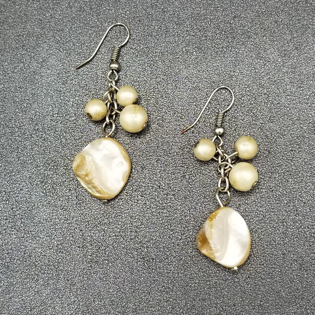 Pierced Earrings Silver tone White Shell Bead Dangle Beach Theme 1.5"