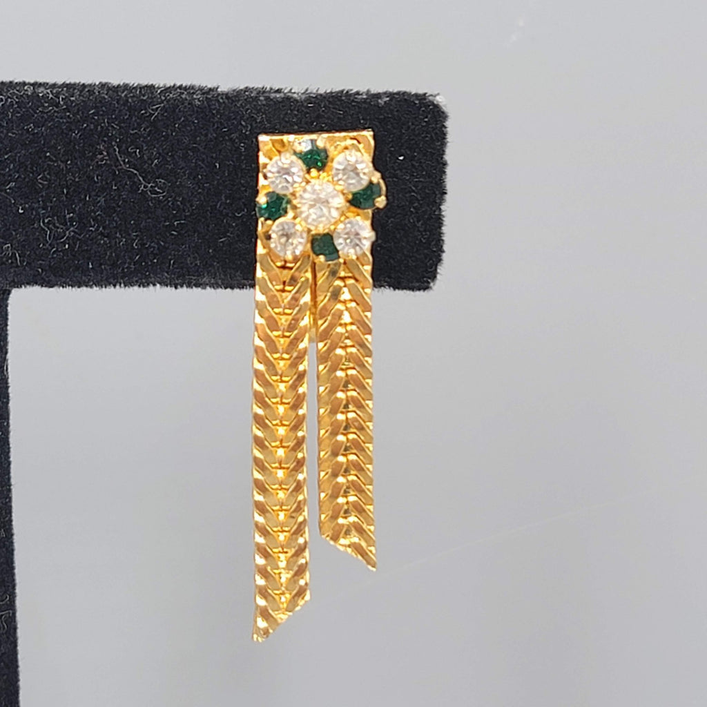 Vintage Green Rhinestone Clip on Earrings Gold tone Herringbone Dangle 1.5 in